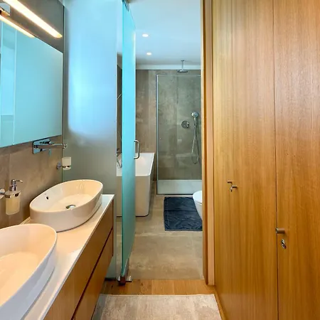 Beachside House Near Porto With Garden * Vila Cha (Porto)